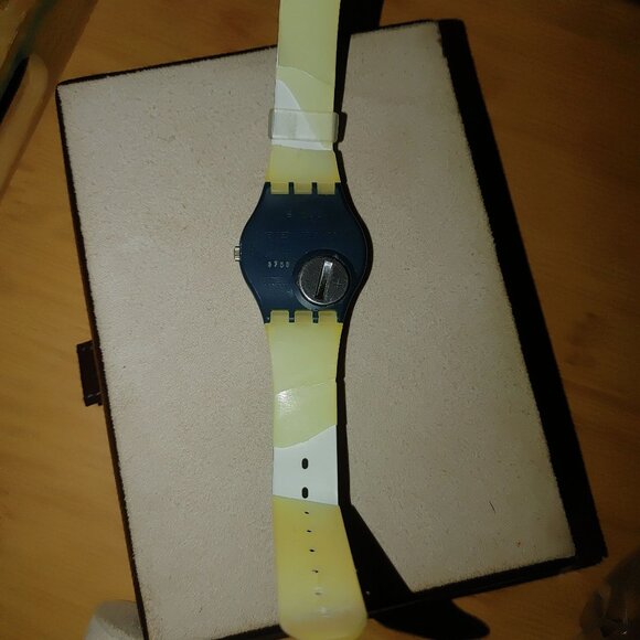 Swatch Originals Gent Blue Multicolor Abstract Design Watch READ - Picture 5 of 13